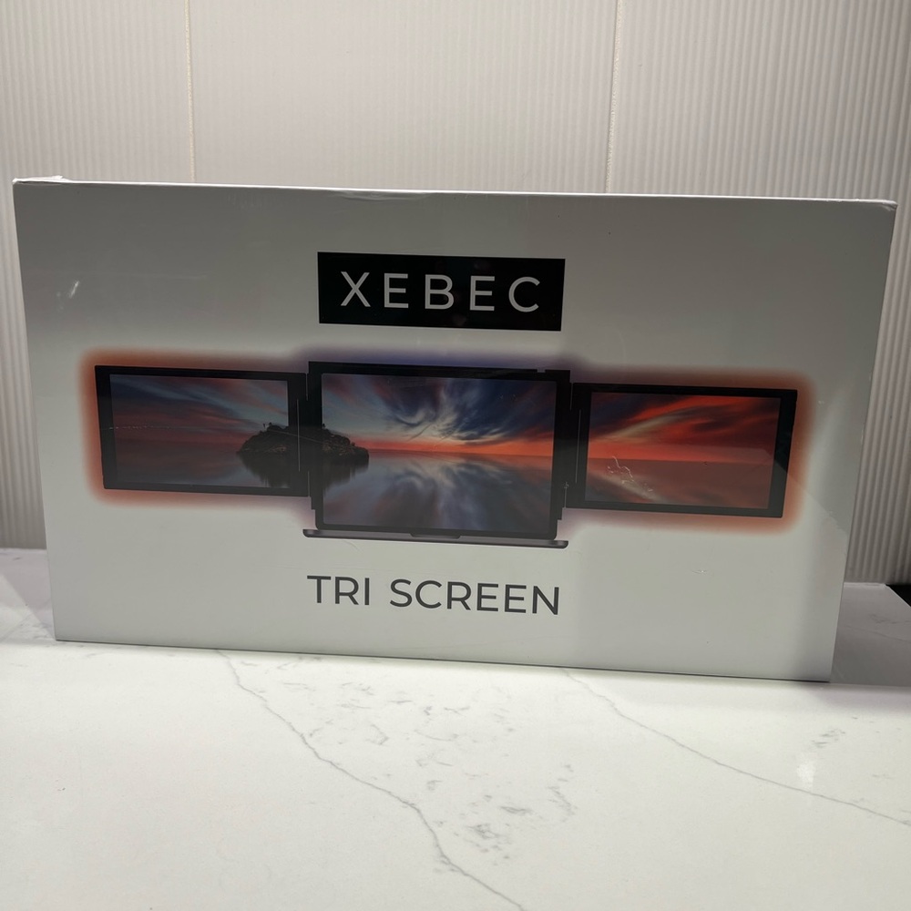 Xebec Tri Screen Display